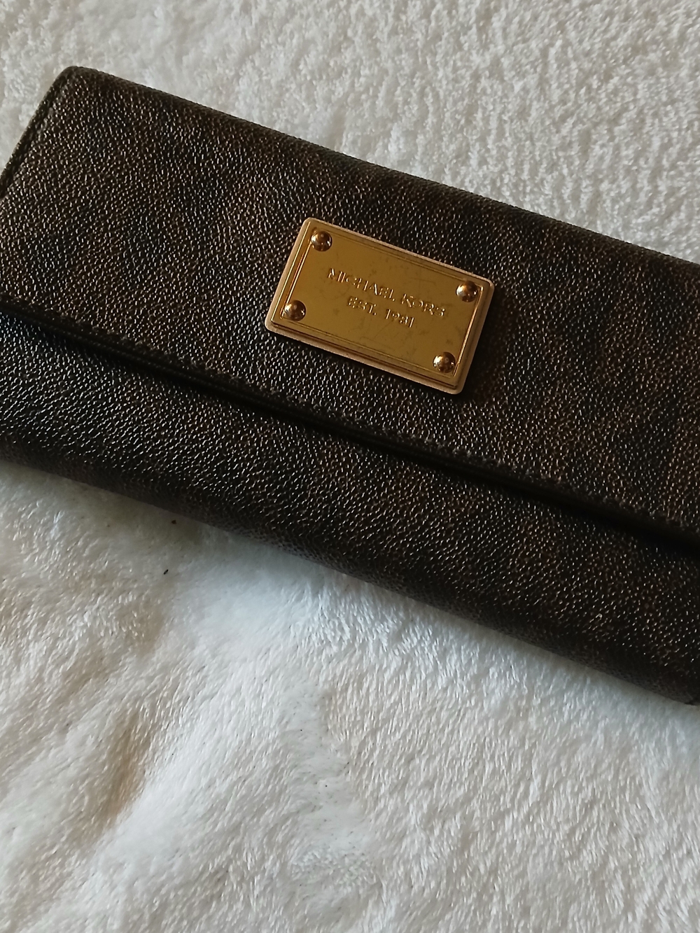 Michael Kors Brown Leather Continental Signature Wallet + Gold Plaque